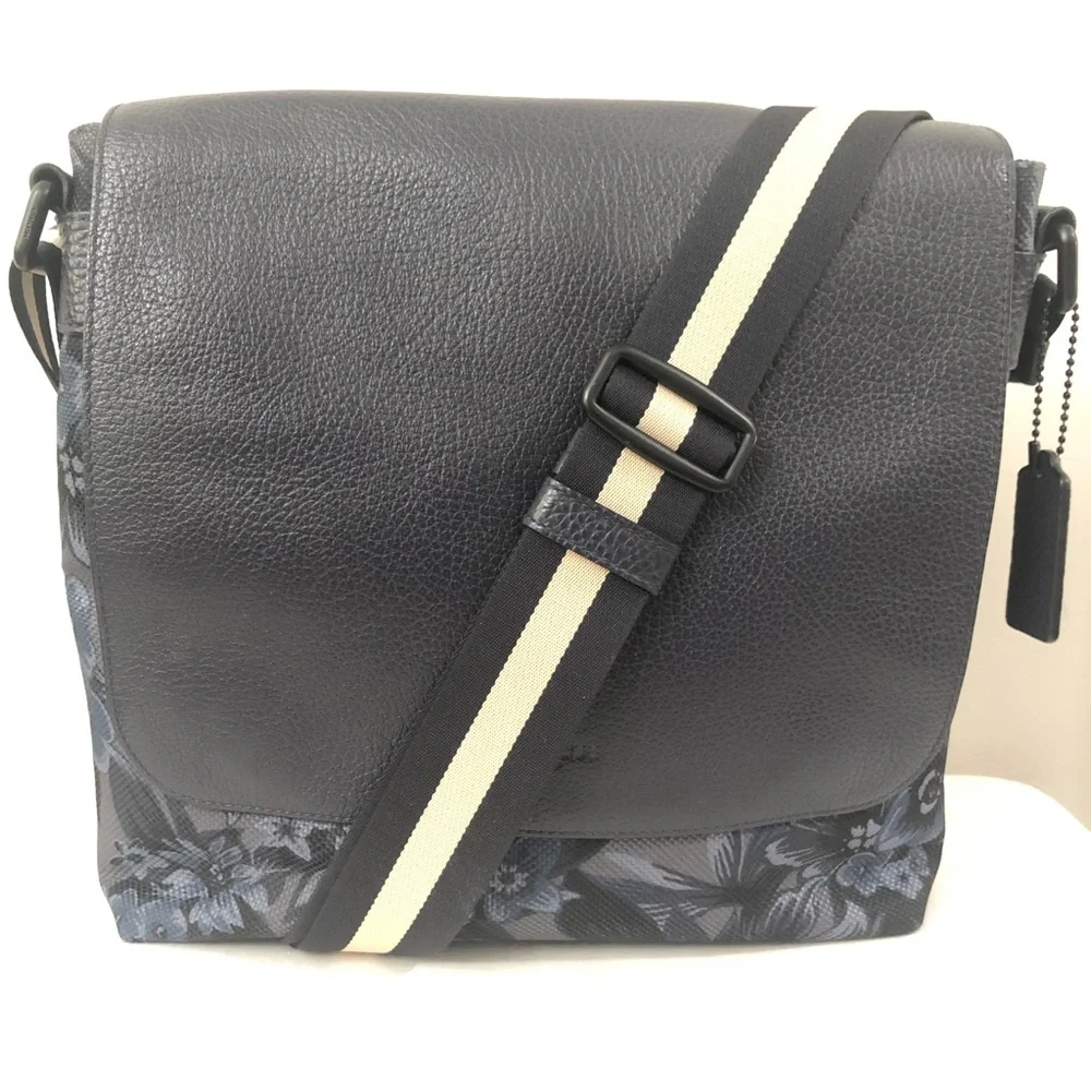 COACH Hawaiian Floral Print Messenger Bag l Charles F59301
